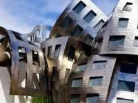 معماری فوق مدرن