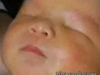 نوزاد عجیب