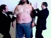 کلیپ نواختن موسیقی