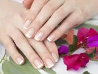 آموزش فرنچ ناخن