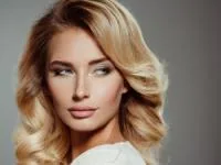 فاصله رنگ مو