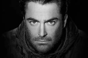 محمدرضا گلزار و امین حیایی