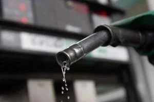 سهمیه بندی بنزین