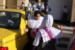سرویس مدارس