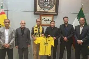 محرم نویدکیا