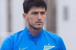 سردار آزمون