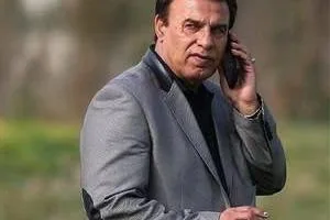 سرپرست استقلال