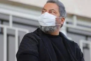 مهرداد میناوند