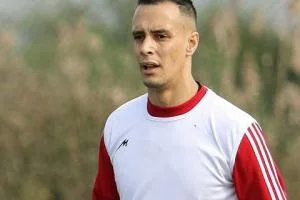 مهاجم تراکتور