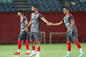 رضا اسدی