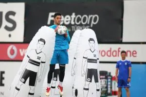 دروازه بان پرسپولیس