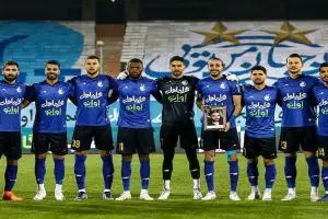 بازیکن استقلال