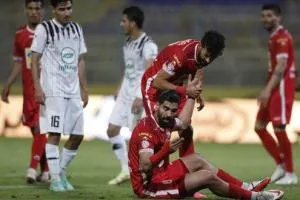 هافبک پرسپولیس