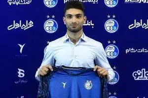 بازیکن استقلال