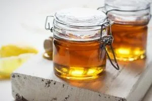 خوردن خربزه و عسل
