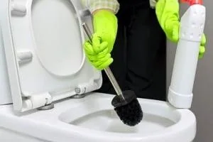 تمیزکردن سرویس بهداشتی