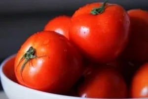 خواص گوجه