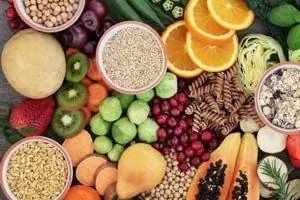 کدام خوراکی ها به جلو انداختن پریود کمک می کند؟
