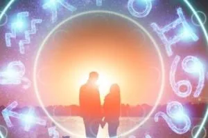عشق متولدین ماه ها