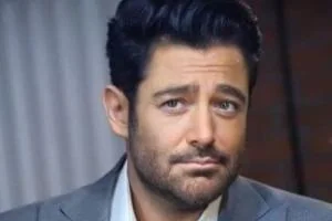 محمدرضا گلزار
