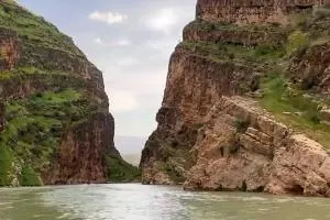ایوان غرب