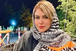 سارا طاووسی