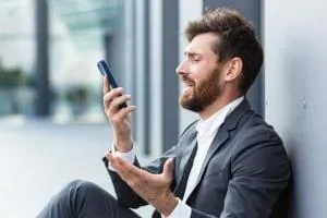 کاهش عمر باتری