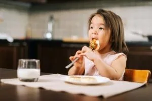 بد غذایی کودک