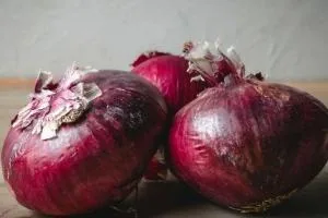 خوردن پیاز