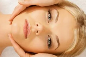 ویژگی چهره زیبا