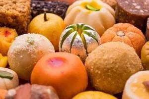 طرز تهیه شیرینی ساده خانگی