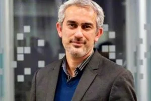 علی مدنی زاده