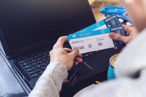 بلیط هواپیما ۸۰ درصد تخفیف