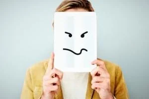 افراد همیشه ناراضی