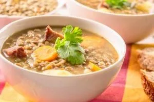 عدسی لعاب دار