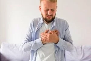 درد قفسه سینه
