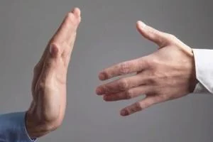 نیاز به کمک