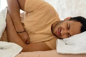 نفخ شکم در خواب