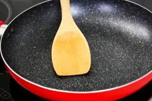 ظروف تفلون