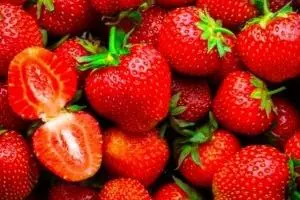 فریز توت فرنگی