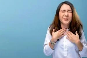 گرفتگی صدا در صبح