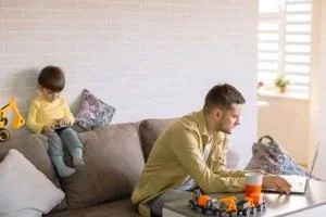 اعتیاد به فضای مجازی