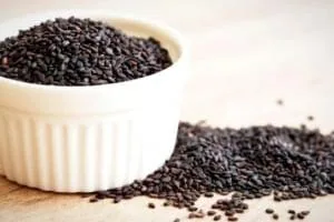 عوارض سیاه دانه