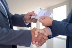 ریسک مالی