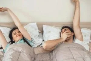 به پشت خوابیدن