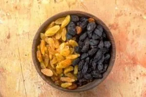 حکم کشمش در غذا