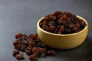 مصرف کشمش در بارداری