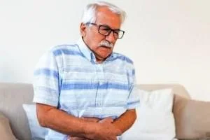 سوراخ شدن معده