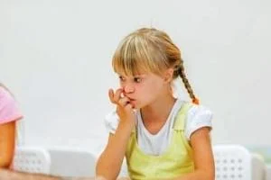 استرس کودک در جلسه امتحان