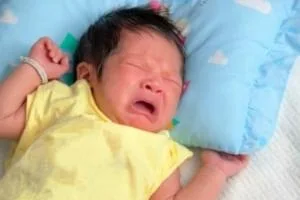 گریه نوزاد
